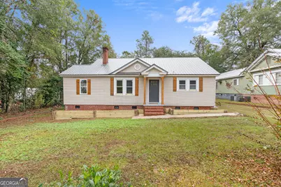 107 Dixie Avenue, Sylvania, GA 30467 - Photo 1