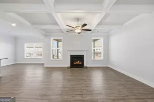 1752 Dover Creek Ln, Lawrenceville, GA 30045 - Photo 7