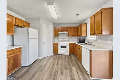 231 Ferguson Avenue, Locust Grove, GA 30248 - Photo 9