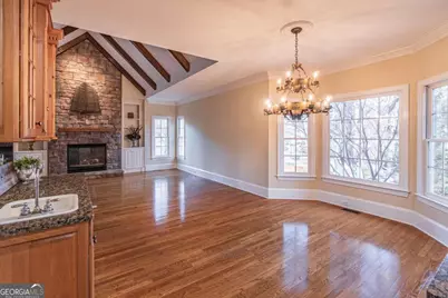 2169 Glenmore Lane, Snellville, GA 30078 - Photo 17