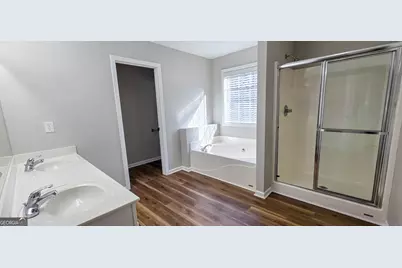 122 Melrose Creek Drive, Stockbridge, GA 30281 - Photo 17