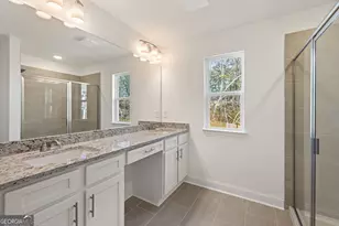 5605 Overview Dr, Flowery Branch, GA 30542 - Photo 17