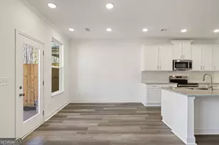 5605 Overview Dr, Flowery Branch, GA 30542 - Photo 11