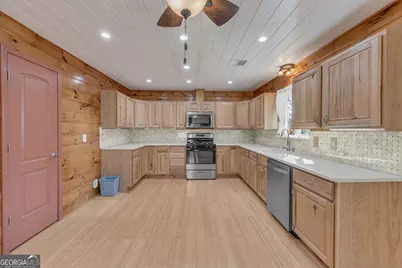 215 Stonehedge Drive, Clarkesville, GA 30523 - Photo 21