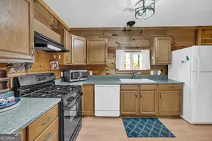 215 Stonehedge Dr, Clarkesville, GA 30523 - Photo 57