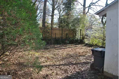 1384 Womack Avenue, East Point, GA 30344 - Photo 31