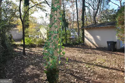 1384 Womack Avenue, East Point, GA 30344 - Photo 29