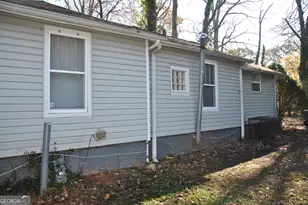 1384 Womack Ave, East Point, GA 30344 - Photo 23