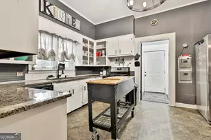 23 Cedar St, Grantville, GA 30220 - Photo 15