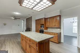 240 Bowers St, Royston, GA 30662 - Photo 17