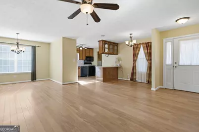 160 Wellington Drive, McDonough, GA 30252 - Photo 7