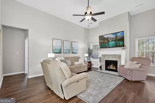 350 Cushing St, Senoia, GA 30276 - Photo 5