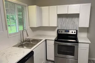 2764 Riggs Dr, East Point, GA 30344 - Photo 9