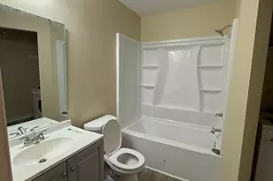 212 Dunmurry Pl, Warner Robins, GA 31093 - Photo 17