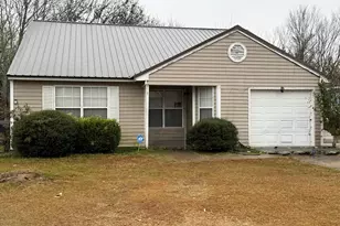 212 Dunmurry Pl, Warner Robins, GA 31093 - Photo 1