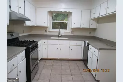 908 Kings Road, Hinesville, GA 31313 - Photo 5