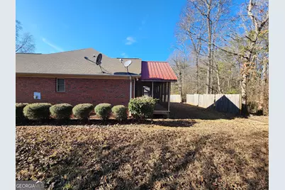 70 Golden Oaks Drive, Hartwell, GA 30643 - Photo 5