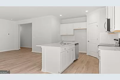 6672 Parsons Street, Flowery Branch, GA 30542 - Photo 9