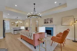 402 E 57th St, Savannah, GA 31405 - Photo 9