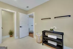 402 E 57th St, Savannah, GA 31405 - Photo 43