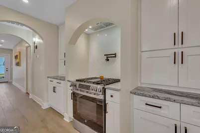 402 E 57th Street, Savannah, GA 31405 - Photo 19