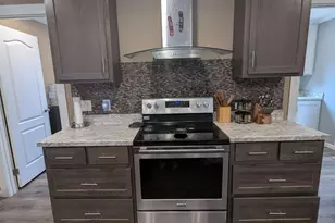 165 W Hulett Ln, Carrollton, GA 30116 - Photo 5