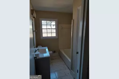 4274 Cavan Drive, Stone Mountain, GA 30083 - Photo 9