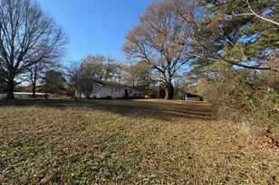 718 Duncan Rd, Carrollton, GA 30116 - Photo 9