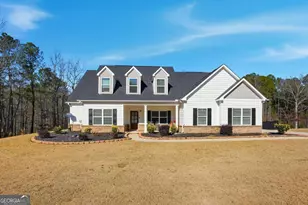 95 Hawthorn Ln, Covington, GA 30014 - Photo 1