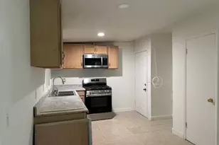 527 Carteret Rd, Brunswick, GA 31525 - Photo 5