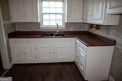 712 Rosedale Avenue, Claxton, GA 30417 - Photo 3