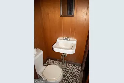 712 Rosedale Avenue, Claxton, GA 30417 - Photo 11