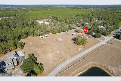 201 Colonial Way, Folkston, GA 31537 - Photo 77