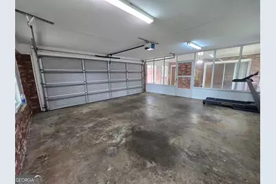 2110 Lavista Circle, Hapeville, GA 30354 - Photo 15