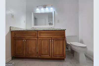 2110 Lavista Circle, Hapeville, GA 30354 - Photo 33