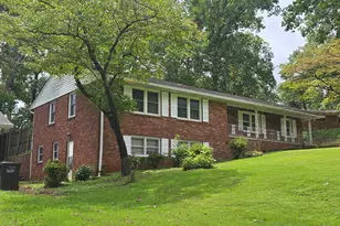 2110 La Vista Cir, Hapeville, GA 30354 - Photo 13