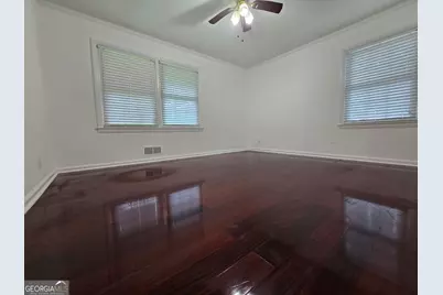 2110 Lavista Circle, Hapeville, GA 30354 - Photo 37