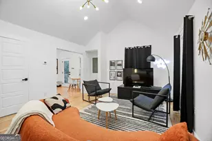 208 Church St, Hogansville, GA 30230 - Photo 3