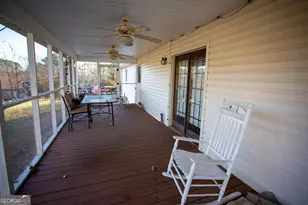 2810 Quillians Ct, Gainesville, GA 30506 - Photo 11