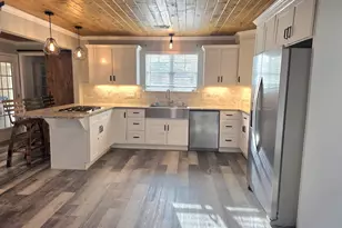 391 Price St, Statham, GA 30666 - Photo 7