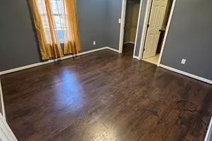 813 Normandy Trail, Lavonia, GA 30553 - Photo 11