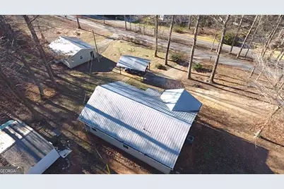 813 Normandy Trail, Lavonia, GA 30553 - Photo 23