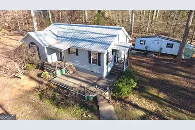 813 Normandy Trail, Lavonia, GA 30553 - Photo 1