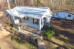 813 Normandy Trail, Lavonia, GA 30553 - Photo 1