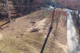 813 Normandy Trail, Lavonia, GA 30553 - Photo 9