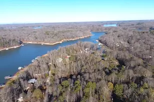 813 Normandy Trail, Lavonia, GA 30553 - Photo 29