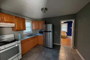 2009 E 57th St, Savannah, GA 31404 - Photo 13