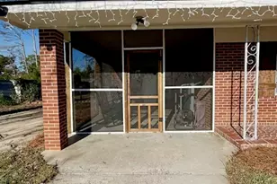 64 Lakeside Dr, Hazlehurst, GA 31539 - Photo 3