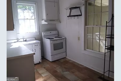 178 Fayette Avenue, Jonesboro, GA 30236 - Photo 9