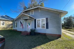 622 Barney Ave, Millen, GA 30442 - Photo 1